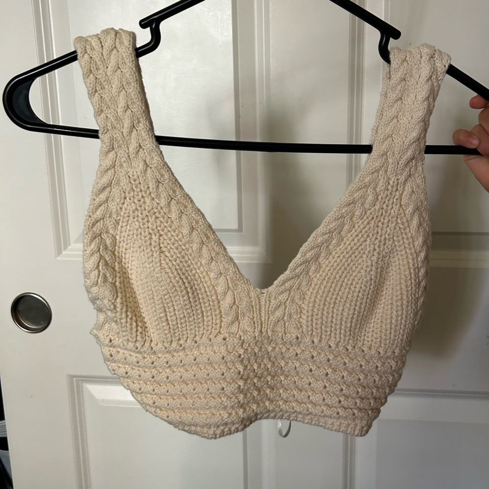 Knitted crop top